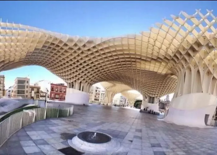 Estudio En El Corazon De Sevilla